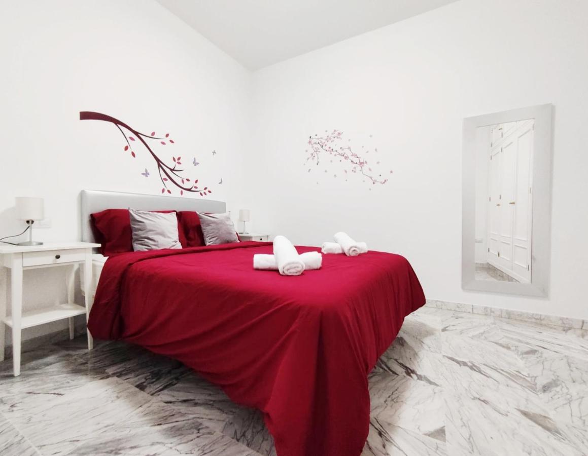 Ciriaco By Sevillaluxurysuites المظهر الخارجي الصورة